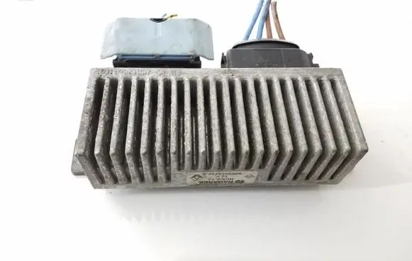 Nissan Qashqai Glow plug pre-heat relay 8200558438A