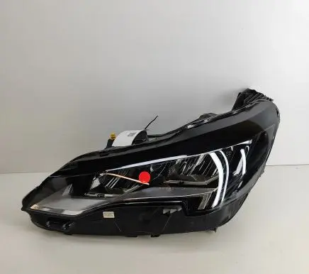 Peugeot 3008 II Headlight/headlamp 9836230480