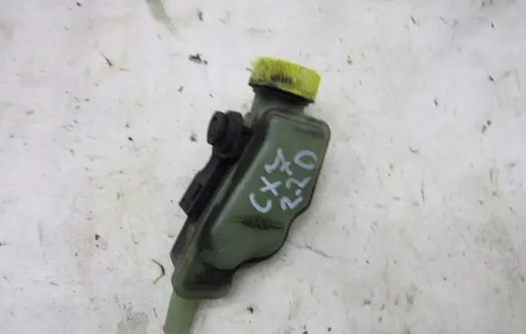 Mazda CX-7 Power steering fluid tank/reservoir 1111