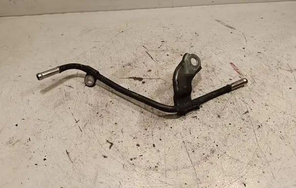 Mitsubishi L200 Fuel line pipe 