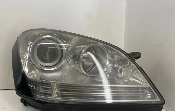 Mercedes-Benz ML W164 Headlight/headlamp 26335000RE 10206 10207