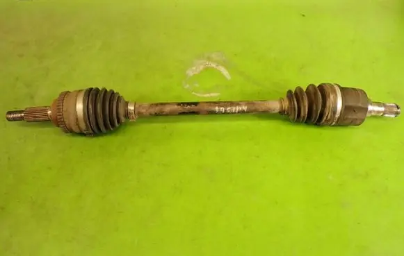 Suzuki Swift I Front driveshaft