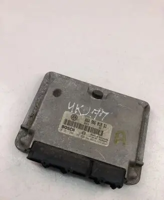 Skoda Octavia Mk1 (1U) Engine control unit/module ECU 06A906018DJ 0261206144