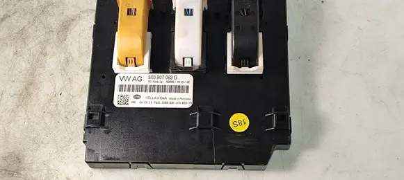 Audi A1 Comfort/convenience module 8X0907063G 5DK00965879