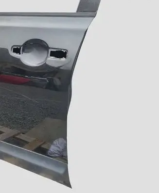 Nissan Qashqai Front door
