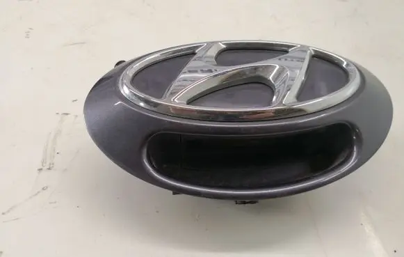 Hyundai i20 (PB PBT) Tailgate/trunk/boot exterior handle 817211J020