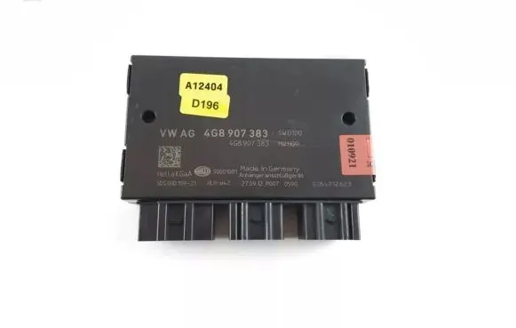 Audi A6 S6 C7 4G Tow bar trailer control unit/module 4G8907383