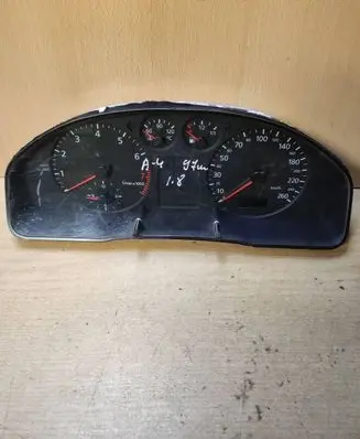 Audi A4 S4 B5 8D Speedometer (instrument cluster) 8D0919860G 06240243
