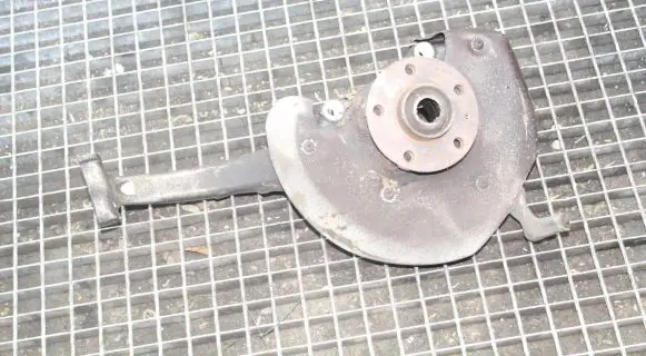 Audi A5 8T 8F Front wheel hub