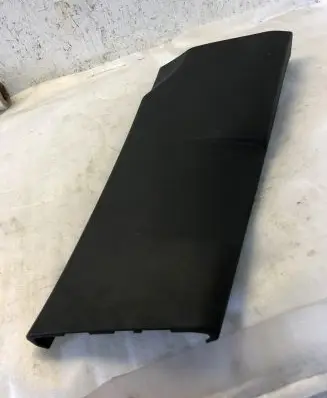 Opel Grandland X (B) pillar trim (top) Yp00011777