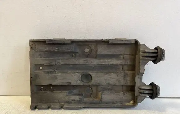 Volvo S70 V70 V70 XC Battery tray 9444453