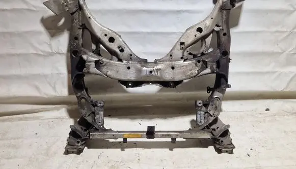 BMW 7 F01 F02 F03 F04 Front subframe 677837303 6775762