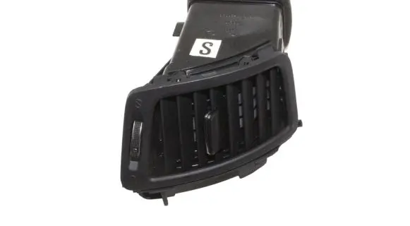 KIA Sorento Dashboard air vent grill cover trim 974102P000