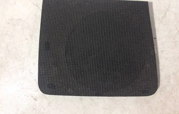 Volkswagen PASSAT B4 Side speaker trim/cover 357857209