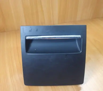 Skoda Superb B6 (3T) Glove box central console 3T0857961A 4444 3T0863284