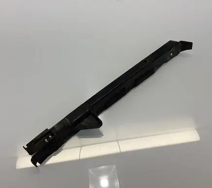 Mercedes-Benz E W211 Front bumper mounting bracket A2118801114 2118801114