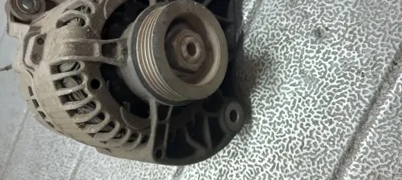 Fiat Punto (176) Generator/alternator