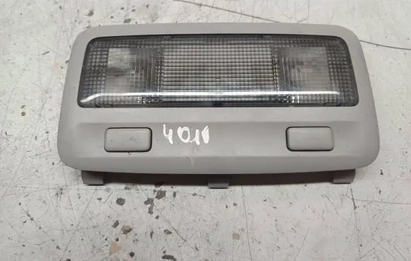 Toyota Avensis T250 Rear seat light 8125005021