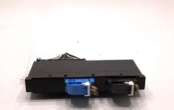BMW 3 E90 E91 Central body control module 6983302