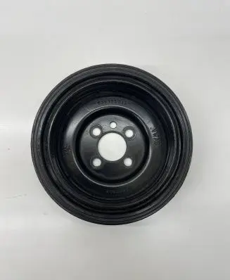 Volkswagen PASSAT B6 Crankshaft pulley 03G105243