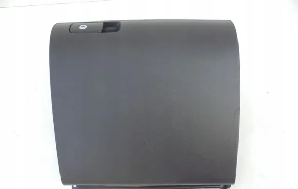 Volkswagen Tiguan Glove box 5M1857097 1K0829731