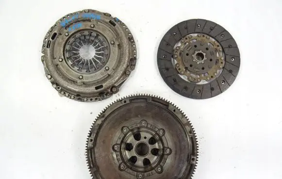 Volkswagen Golf VII Clutch set kit 04L141025A