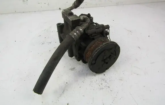 Ford Focus Air conditioning (A/C) compressor (pump) 