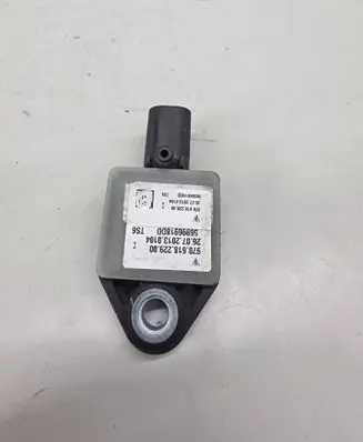 Porsche Panamera (970) Airbag deployment crash/impact sensor 97061822900