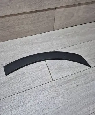 Porsche Taycan 9J1 Front arch trim 9J0853135H