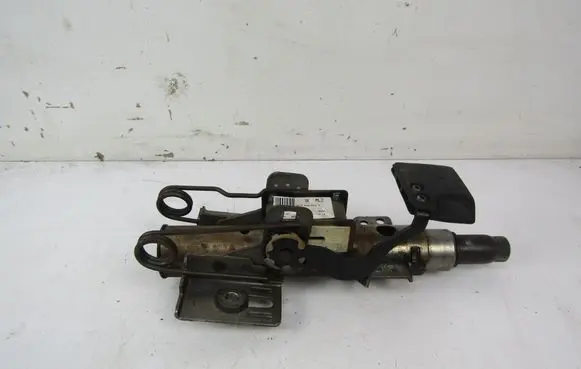 Audi A3 S3 8L Steering rack mechanical part 8L1419501T