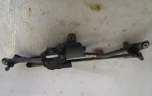 Audi A6 C7 Front wiper linkage and motor 3397021411