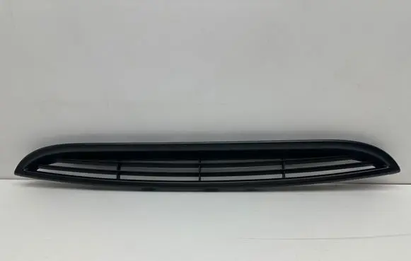 BMW M4 F82 F83 Engine hood trim 8068158 41618068158