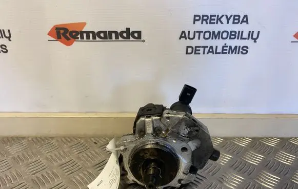 Fuel injection high pressure pump