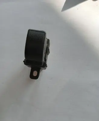 Mazda 6 Electric window control switch 3583f3n