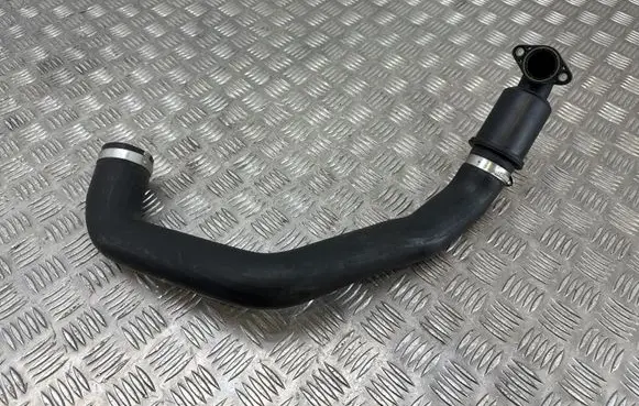 Ford Ecosport Intercooler hose/pipe GN116C646FA