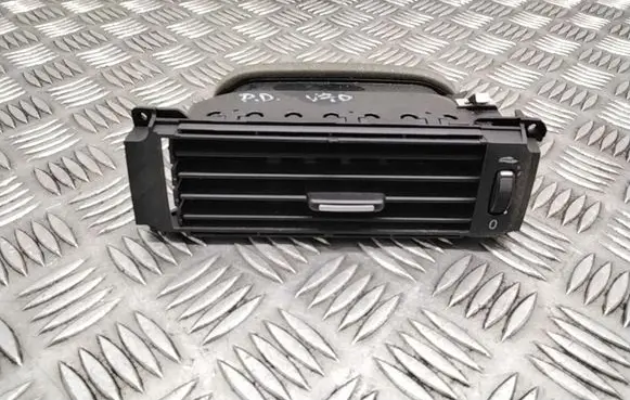 Volvo V70 Dashboard side air vent grill/cover trim 30643314 30755179