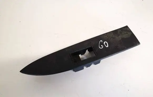 Toyota Avensis T270 Front door window switch trim 7427105060