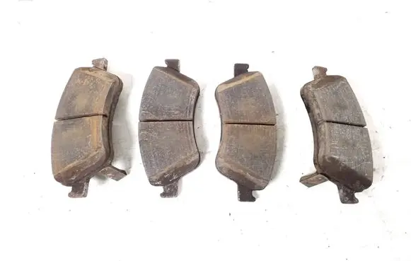Toyota Auris 150 Brake pads (front) 04465-02210