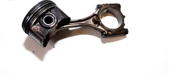 Lexus IS 200-300 Piston with connecting rod