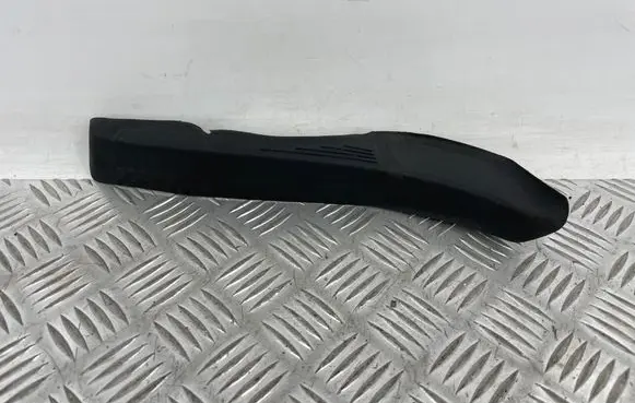 BMW 3 G20 G21 Rear/tail light trim molding 7464426 075149