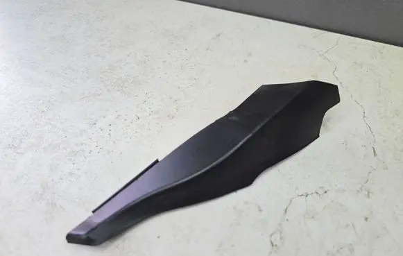 Dacia Sandero III Wiper trim 668221681R