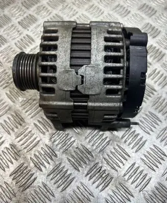 Volkswagen PASSAT B6 Generator/alternator 03G903023 0121715003 14V180A