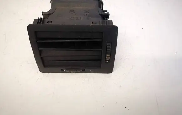 Skoda Fabia Mk1 (6Y) Dash center air vent grill 6Y0819701