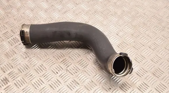BMW 5 F10 F11 Intercooler hose/pipe 7810615
