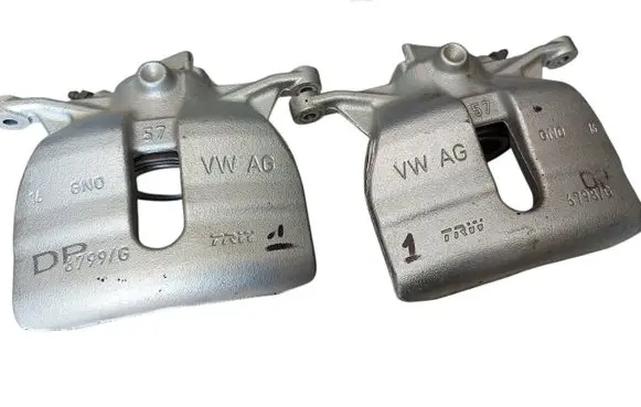 Audi Q3 F3 Front brake caliper 3Q0106M 3Q0105M 3Q0615106M