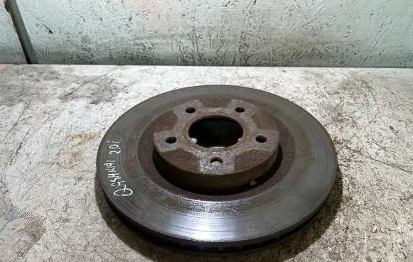Nissan Qashqai Front brake disc