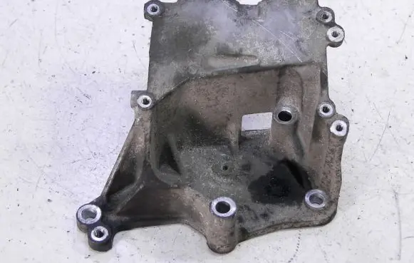 Opel Astra G Engine mounting bracket 069293