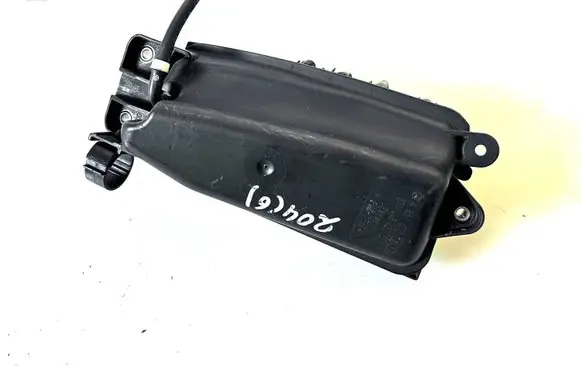 Vacuum air tank