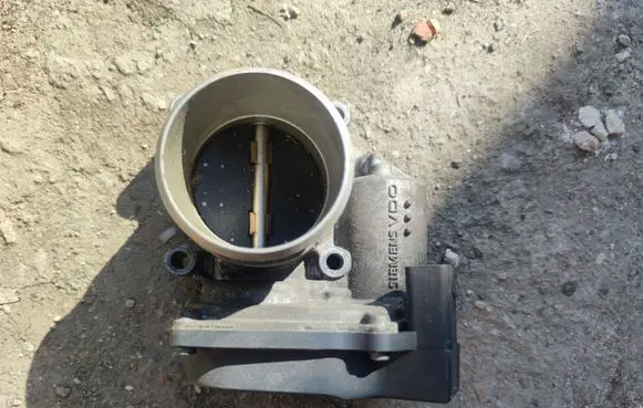 Audi A4 S4 B7 8E 8H Intake manifold valve actuator/motor 06F133482B 2900315989 A2C53106022