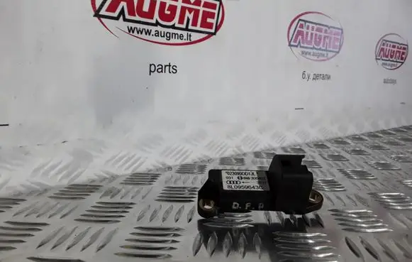 Audi A3 S3 8L Airbag deployment crash/impact sensor 8L0959643C